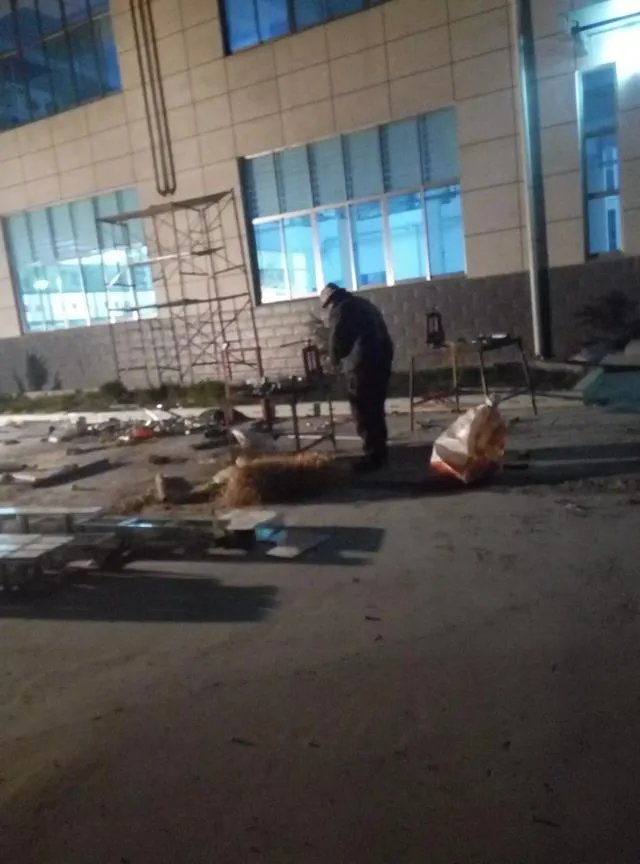 如何看待山东某中学不供暖导致一个班冻病43人？