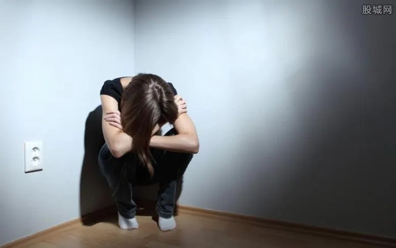 女律师遭家暴被砍惨不忍睹 手筋脚筋都被挑断