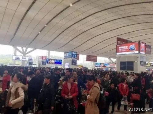 来不及了快上车！盘点春运期间全国十大最拥挤火车站