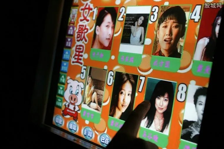 老人成ktv主力军 去KTV吃喝唱歌玩半天