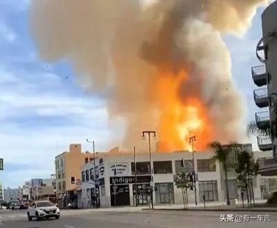 美国洛杉矶市中心突发爆炸起火，我却感到很高兴，这心理正常吗？