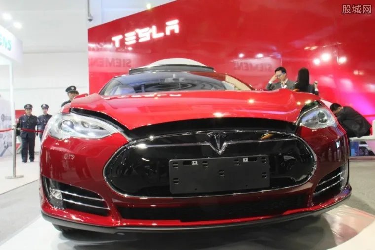 美交通打脸特斯拉 大幅减少交通事故功能没效果