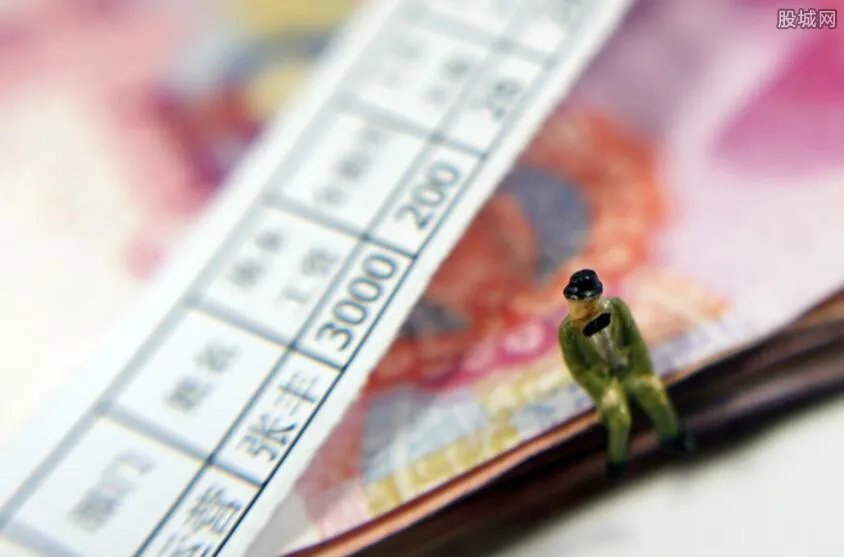 海航迟发缓发工资 资金短缺问题解决了吗？