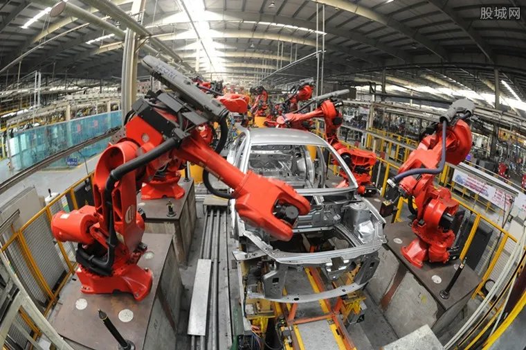 鏃ユ湰涓滀附鎵胯閫犲亣 鎴栧皢鎴愬帇姝绘棩鏈埗閫犱笟鏈€鍚庝竴鏍圭ɑ鑽�