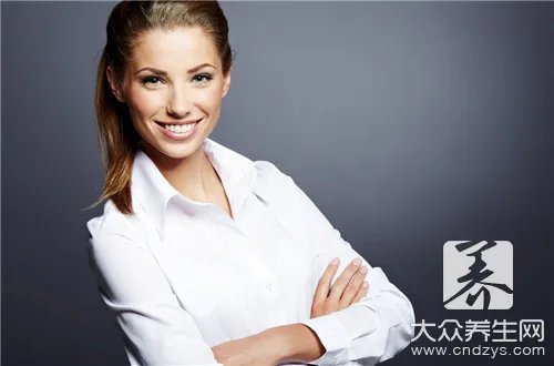 自体脂肪填充眼眶