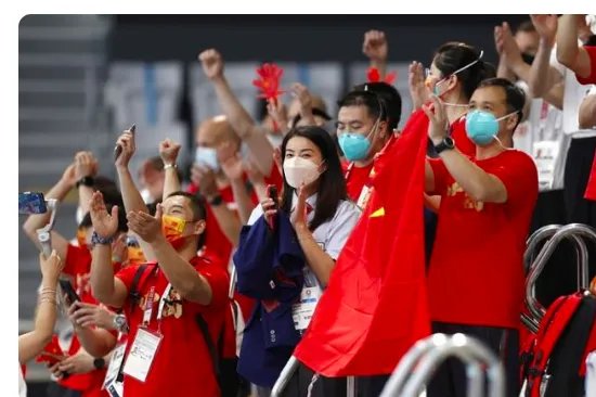 施廷懋奥运金牌总数追平郭晶晶了吗？