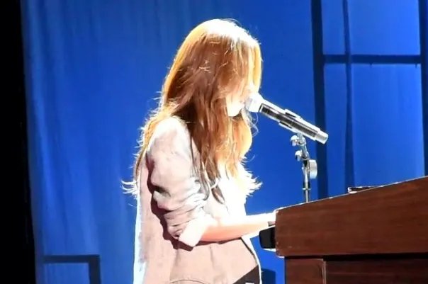 陈绮贞最好听的歌曲top10：《小尘埃》上榜，第一《喜欢你》主题曲