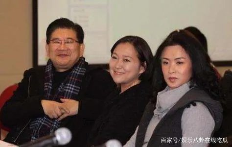 金星的节目为何被全部停播,是得罪谁了吗?