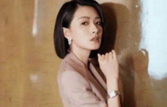 都说万茜的男友团很强大，究竟有多强大让观众惊讶？