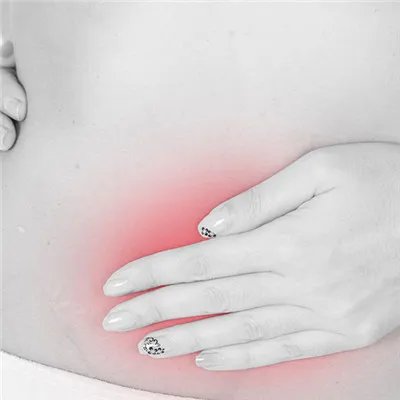 老人尿毒症是什么症状?