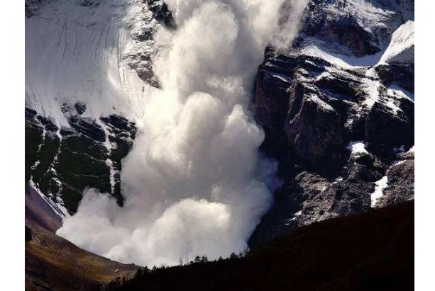 世界十大灾难 宛如世界末日，第一经济损失达两千亿美元