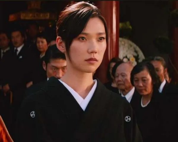 金刚狼2片中真理子 (片中)的美图