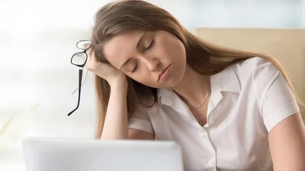 冬天起床困难并不只是因为懒 这些原因让你患上“起床困难症”