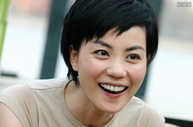 李亚鹏后悔当年娶王菲 两人离婚内幕真相是什么