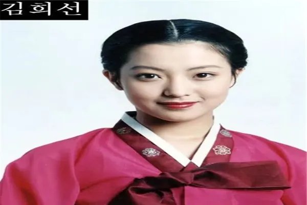 韩国十大国民女神排行榜:金泰熙上榜,李英爱仅第六