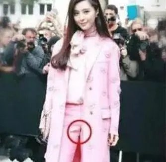 走红毯“出丑”的5大女星,范冰冰“前门大开”,难道没发现吗?