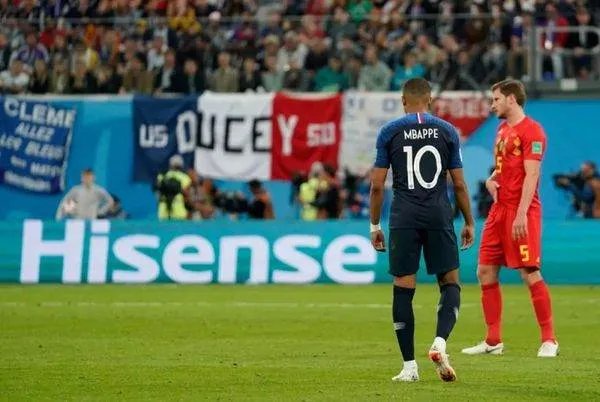 比利时对法国几点开始踢