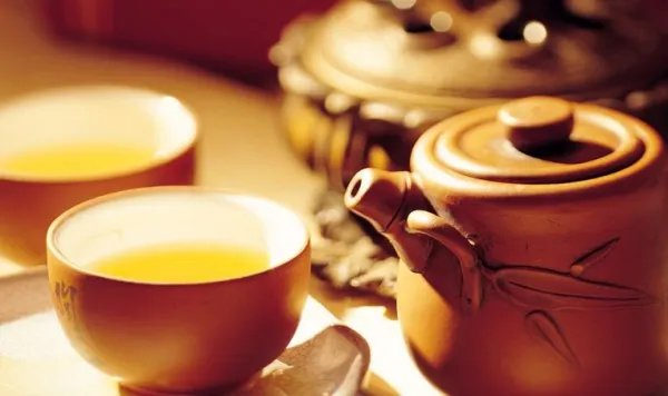 华表被恒海战防请去喝茶