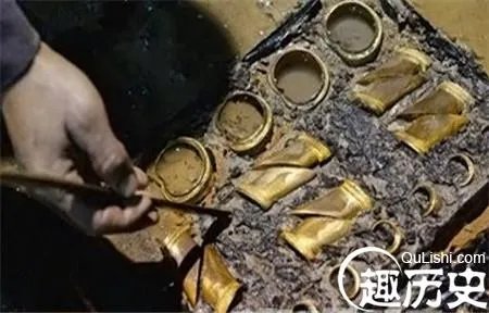 西汉古墓出土金丝玉剑：或有金缕玉衣