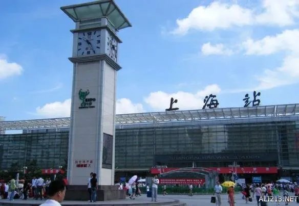 来不及了快上车！盘点春运期间全国十大最拥挤火车站