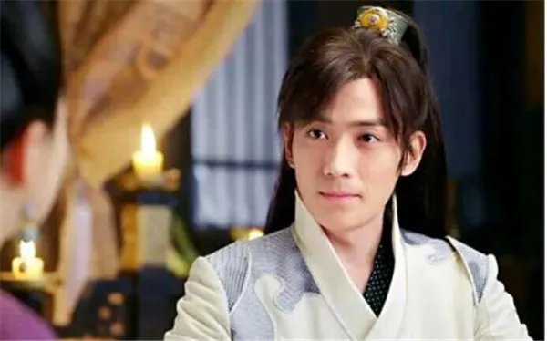 朱一龙杨蓉公开恋情在一起了吗 朱一龙如何评价杨蓉是不是喜欢她