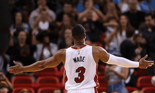 韦德将与热火续约多长时间?