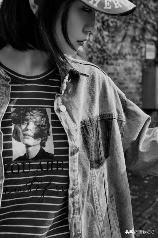 什么是单色照片作品?