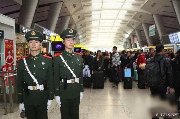 来不及了快上车！盘点春运期间全国十大最拥挤火车站