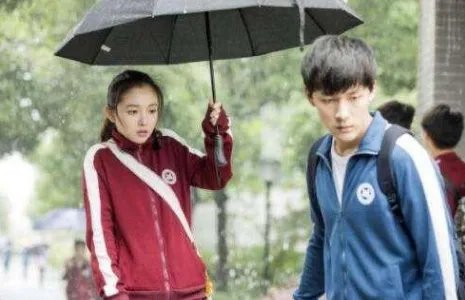 如何评价《我只喜欢你》？