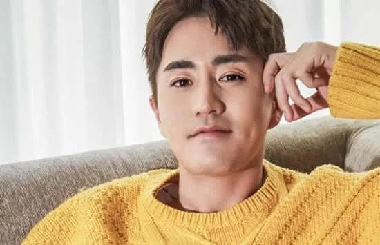 杨玏机场被送鱼什么情况 三十而已中的陈养鱼果然是名不虚传