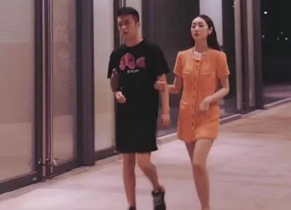 巴扎黑老婆小冠军和赵四什么关系 快手小冠军和四哥视频怎么回事