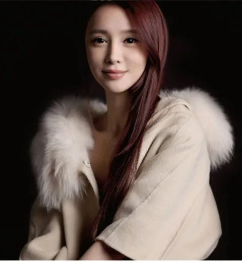 彭紫烊整容前后对比 竟然酷似Anglebaby