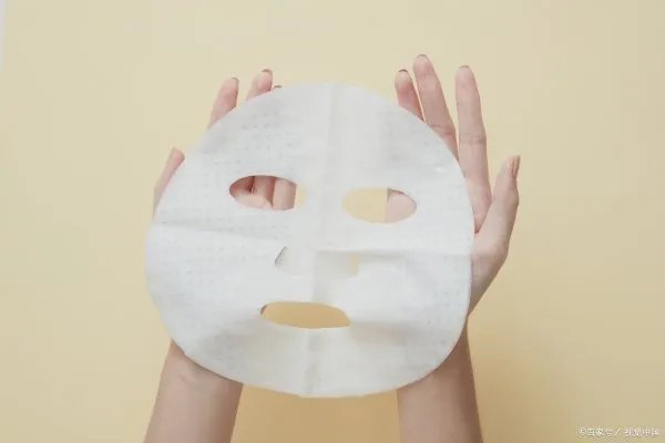 保湿面膜多久敷一次呢?保湿面膜多久做一次呢?你能讲一下吗？