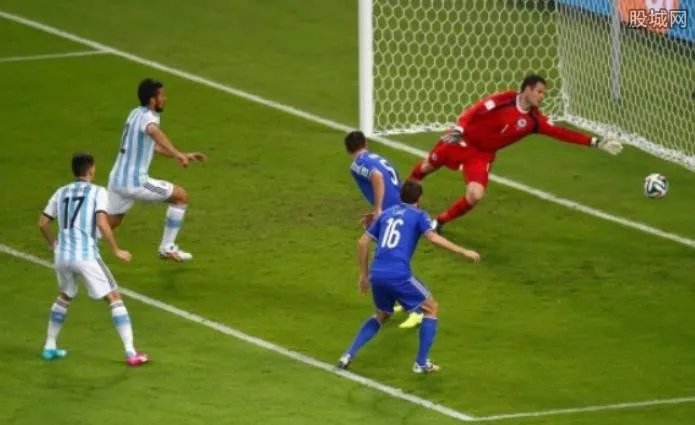 世界杯最快的乌龙球是几分钟（三分钟）