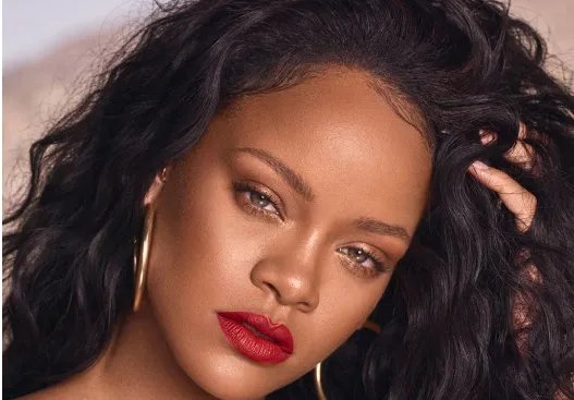 蕾哈娜签约SonyATV是真的吗？