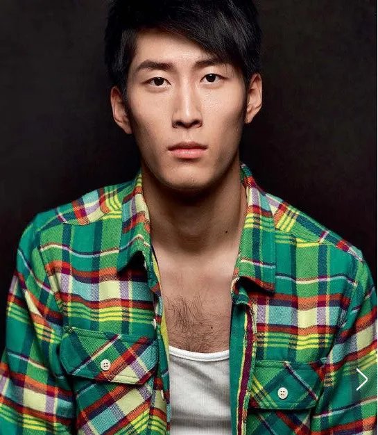 窦骁的现任女朋友是谁 窦骁胸毛生活丰富有爱情洁癖处女情结