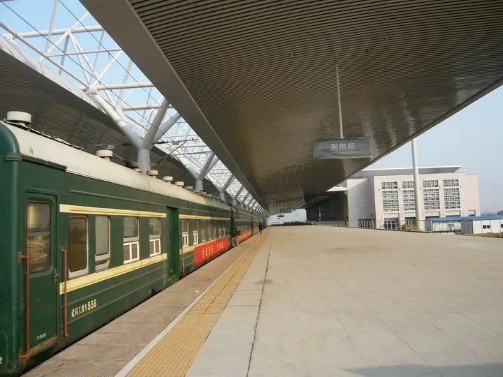 芒果TV与大闹火车站演员解约