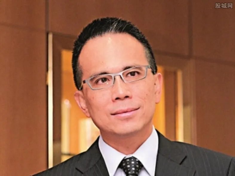 李嘉诚儿子买大楼 斥资10亿英镑买下瑞银伦敦总部