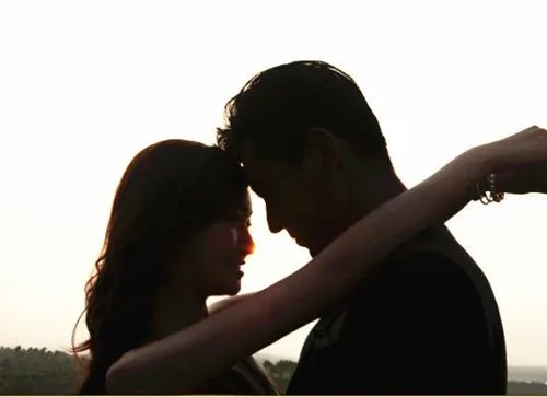 求爱的话怎么说  表达爱情的句子大全