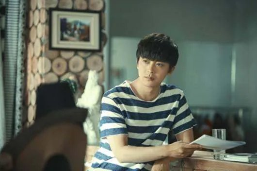 看过《生于70年代》的各路网友,他们的评价是褒贬不一,你认为演员表现如何?