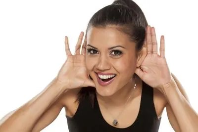 皮肤黑粗糙怎么改善