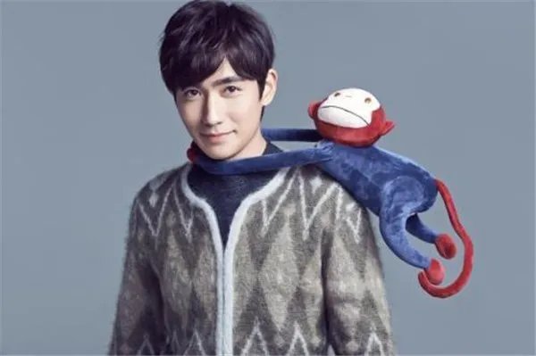 朱一龙杨蓉公开恋情在一起了吗 朱一龙如何评价杨蓉是不是喜欢她