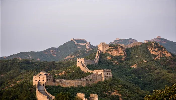 哭倒长城的孟姜女姓什么