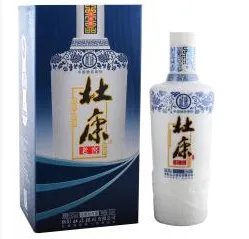 探秘水源地酒浓香型白酒,带你品尝独特风味