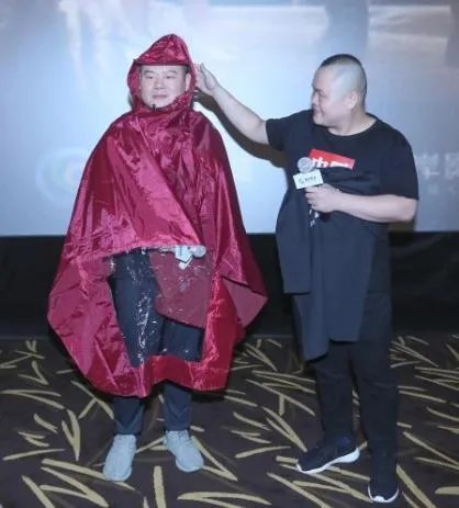 岳云鹏撞脸烧烤哥：7个撞脸岳云鹏的人（图）