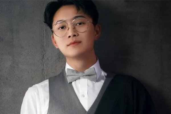 离人愁的歌词是什么意思？