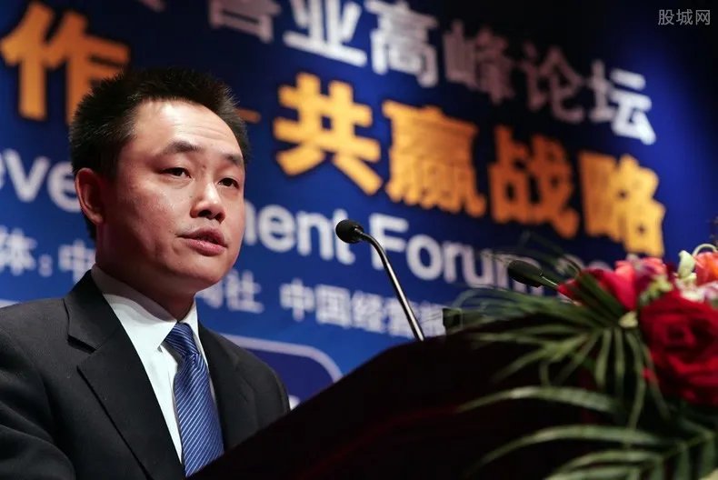 黄光裕当年惹到谁才被弄进去 入狱原因是这样的