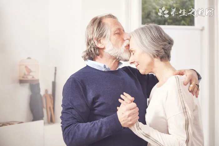 中秋节送长辈什么礼品 送给老人最实用的礼物