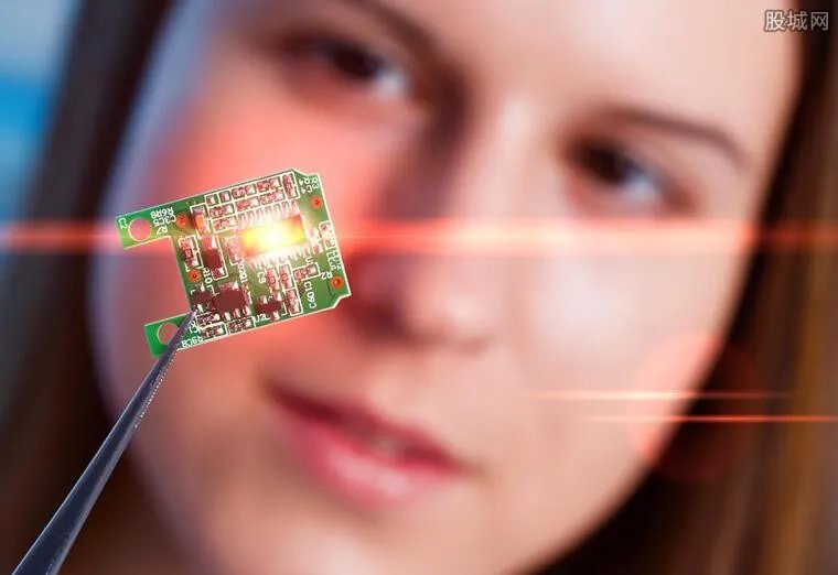 存储三巨头遭调查 被指操纵内存价格