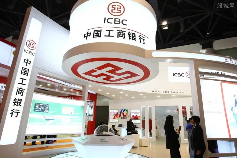 工行日赚9.3亿 与这间中国公司比还是差了